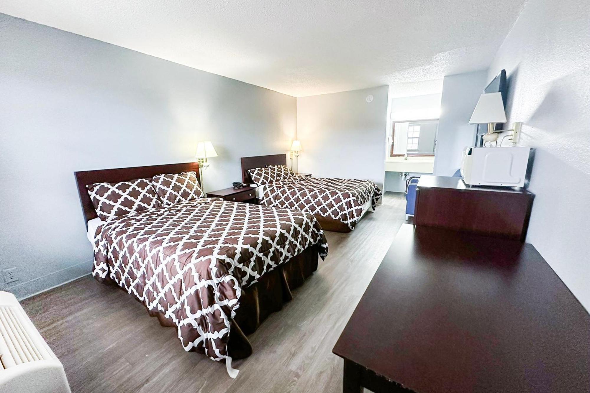 Happy Stay Inn Madisonville I-69 By Oyo Exterior foto
